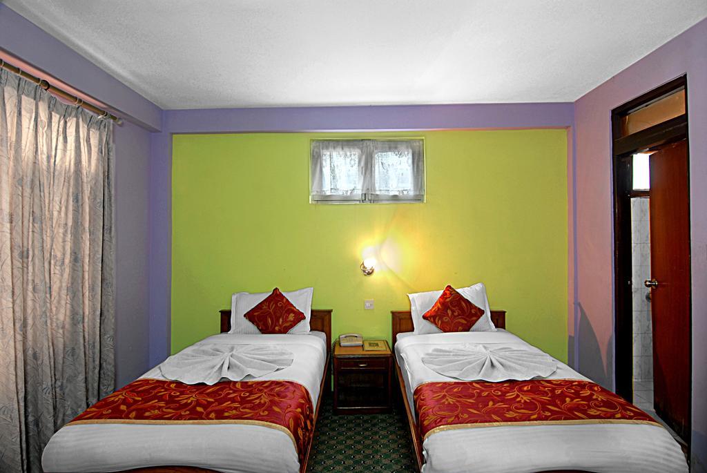 Hotel Tenki Kathmandu Room photo