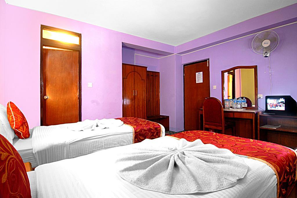 Hotel Tenki Kathmandu Room photo